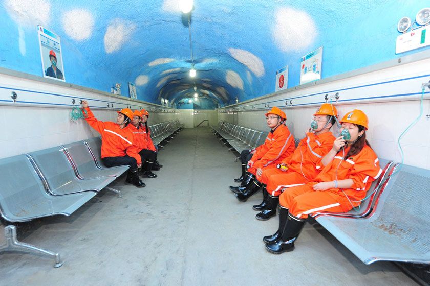 避難硐室選址與布局規(guī)范